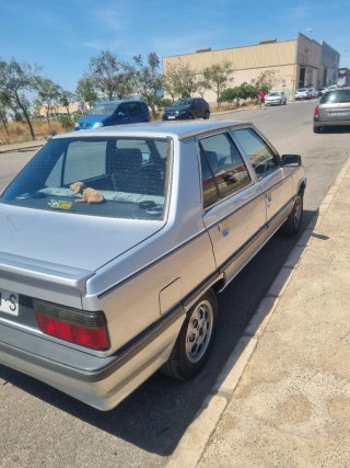 Renault 9 tse