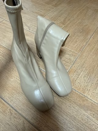 Botines Beige con Plataforma