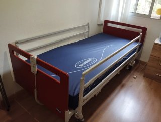 Cama Articulada Eléctrica Invacare