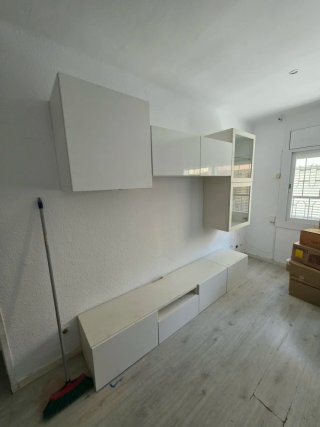 Servicio de montaje de muebles.