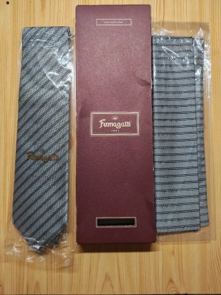 Set Corbata y Pañuelo Fumagalli Seda Vintage