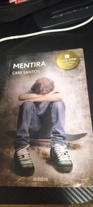 Mentira