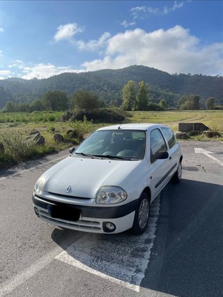 Renault Clio 2001