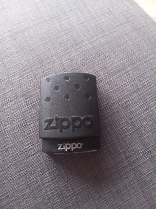 Accendino zippo