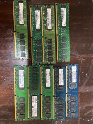Lote de 8 Módulos de Memoria RAM
