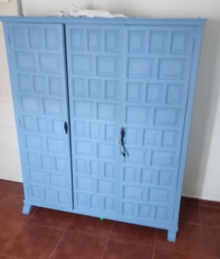 Armario Vintage Restaurado Azul Celeste