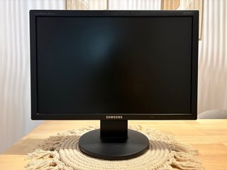 Monitor Samsung SyncMaster 2043NW