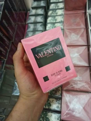 Perfume Valentino Donna Born In Roma Intense