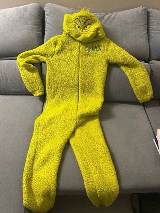 Pijama o disfraz del  grinch talla 14 años