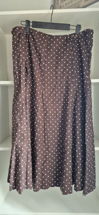 Falda midi Mango marrón con lunares