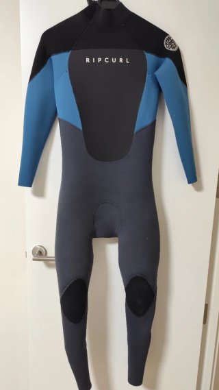 Neopreno Rip Curl 4/3 talla S (hombre)