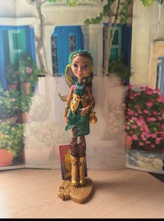 Muñeca Ever After High Jillian Beanstalk