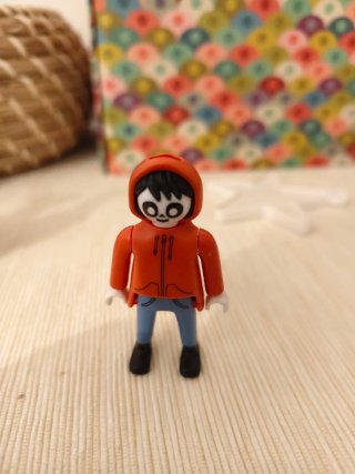 Figura Playmobil Miguel Disney Kinder