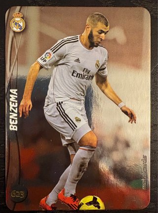 Benzema “Top” Roja Mundicromo 2015 Real Madrid