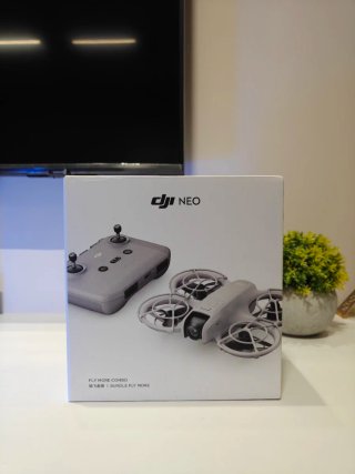 SIN ABRIR | DJI Neo Fly More Combo