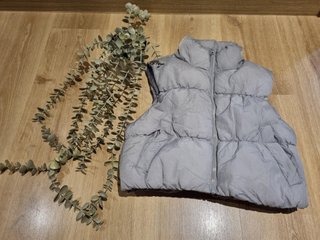 Chaleco Acolchado Corto H&M Gris Talla XS