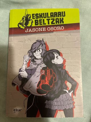 Eskularru beltzak