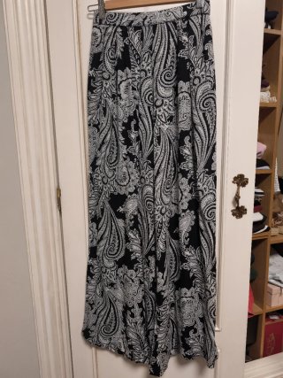 Pantalón Estampado Blanco y Negro