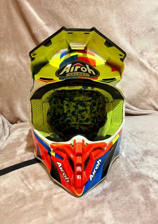Casco Motocross Airoh