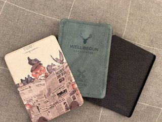 Confezione da 3 custodie per Kindle (2020)