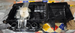 Tapa con mariposa para Nissan Micra K12