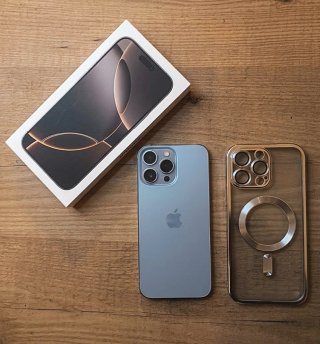 iPhone 16 Pro Max 256GB Titanio Natural