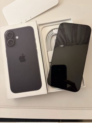 iPhone 16 Nero