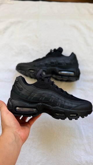 Nike Air Max 95 Negras