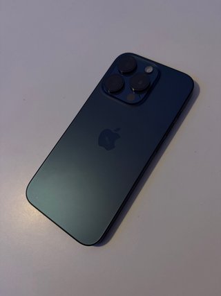 iPhone 15 Pro E sim