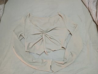 Top Manga Larga Blanco Roto