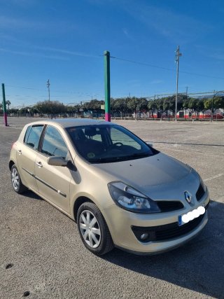 Renault Clio 1.5 DCI