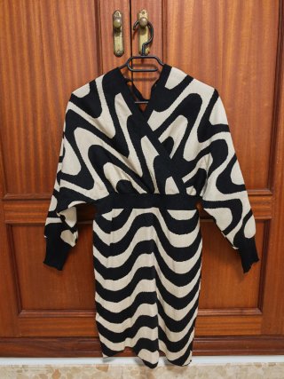 Vestido Corto de Punto Estampado