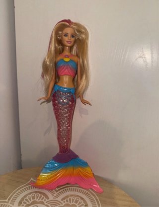 Muñeca Barbie Dreamtopia Sirena