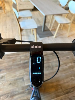 Patinete Eléctrico Segway Ninebot F2