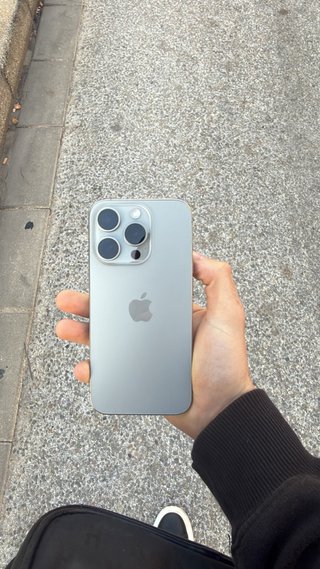 iPhone 15 Pro 256GB Gris