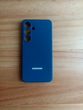 Pack Carcasa azul + 4 Protectores Samsung S24