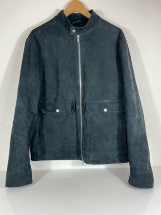 Chaqueta de piel negra