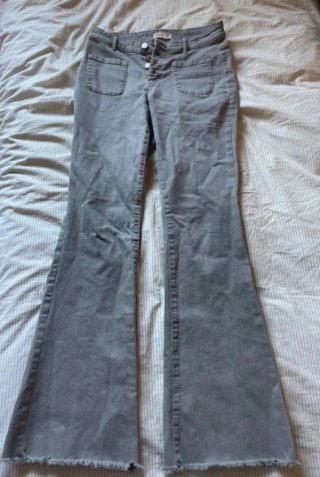 Pantalón gris tiro bajo 38