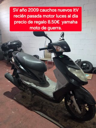 Yamaha Cygnus Scooter Negra
