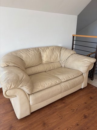 2 Poltrone in Pelle Beige