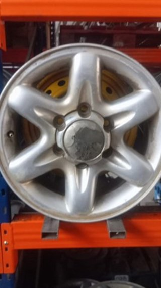 Llanta opel frontera 2.8 td a 48968