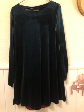 Vestido de terciopelo color verde
