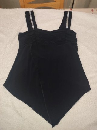 Top Negro con Tirantes de Pedrería Talla M/L