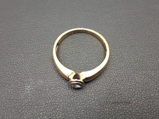 sortija oro 14k con piedra con diamante