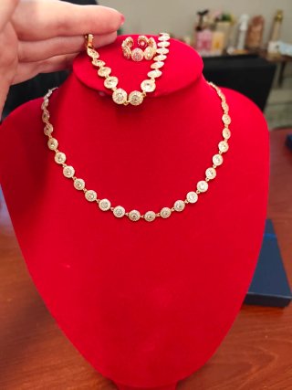 Conjunto Angelic  Dorado insp Swarovski