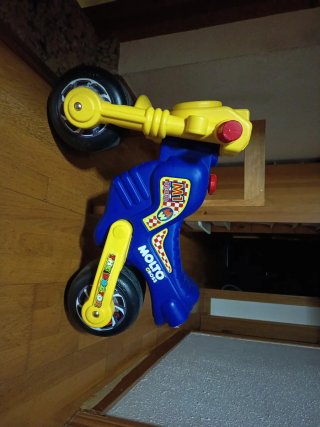 MOTO CORREPASILLOS MOLTO CROSS