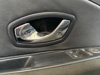 MANETA INTERIOR DELANTERA IZQUIERDA Renault Megane III Berlina 5P (2008->)