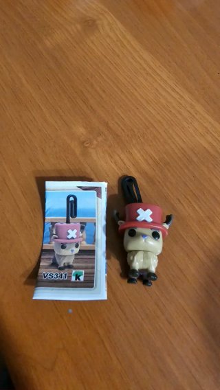 Figura Chopper Kinder Joy (One Piece)