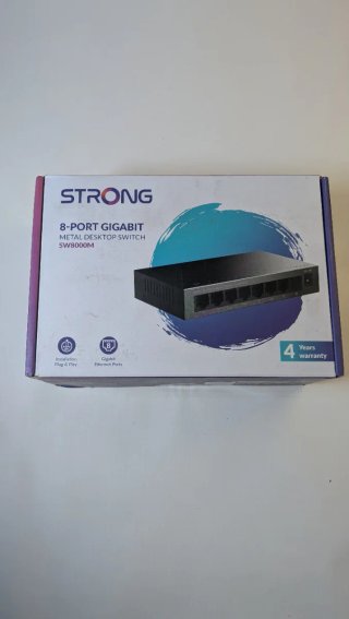 Switch Gigabit 8 Porte Strong SW8000M