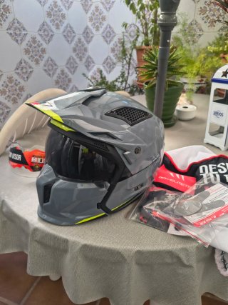 Casco Moto MT Streetfighter SV Talla S